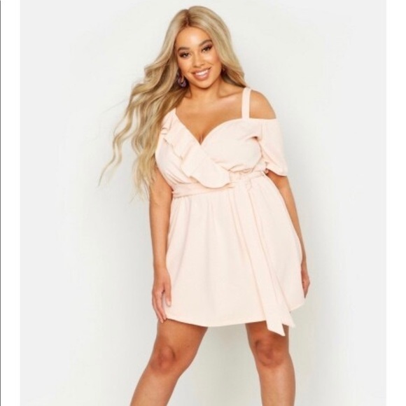 Plus Size Plunge Ruffle Belted Mini Dress - Picture 3 of 3